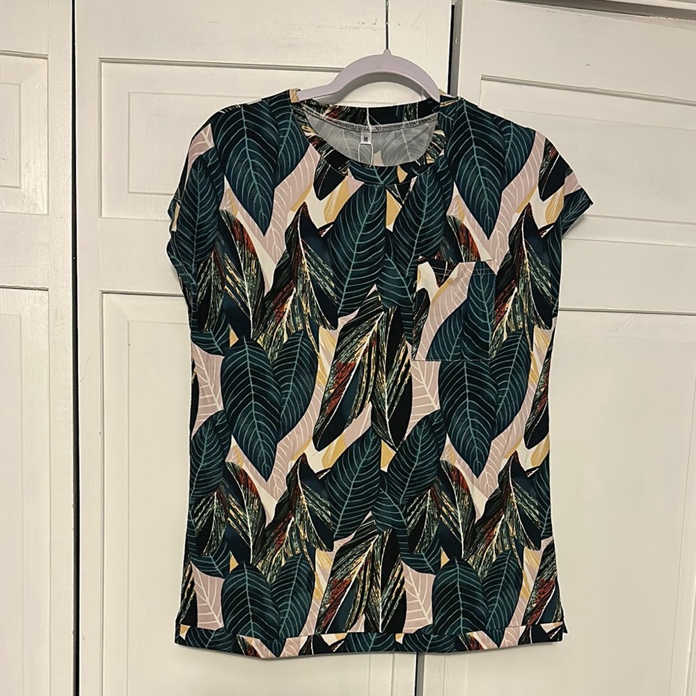 Leaf Print Women's Top